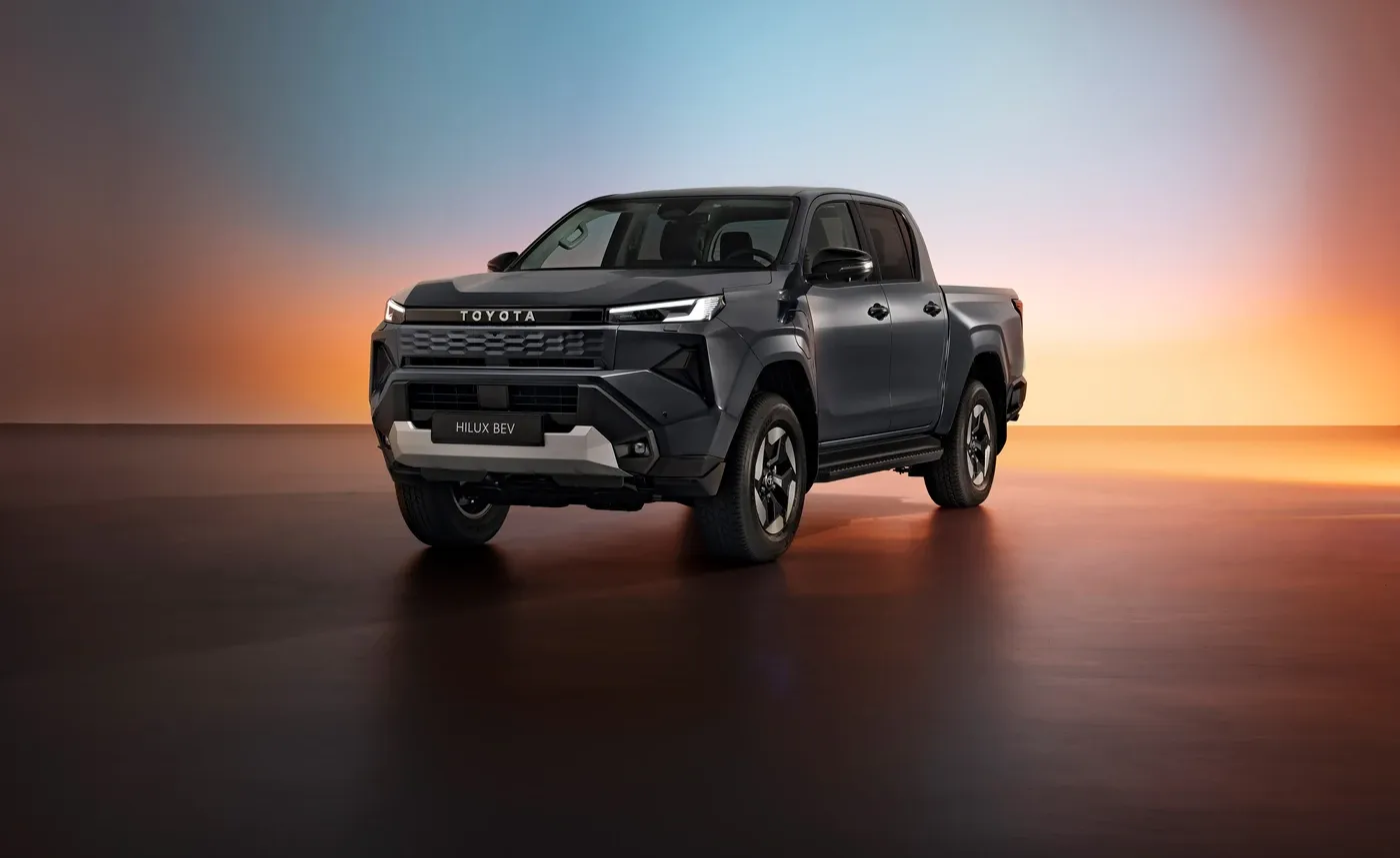 2026-hilux-bev-toyota-3f